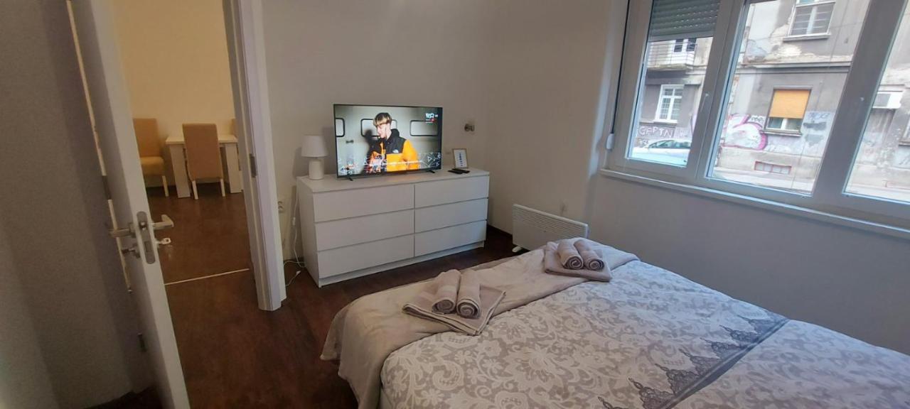 Zeleni Venac Studio & Apartment Belgrad Dış mekan fotoğraf